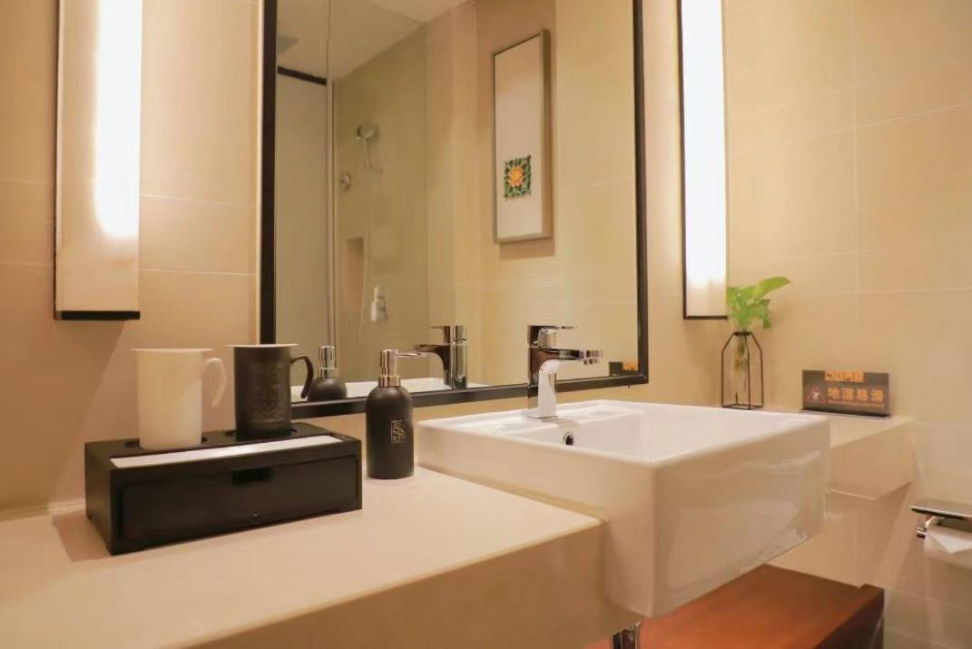 Ssaw Boutique Hotel Ningbo Cbd Buitenkant foto